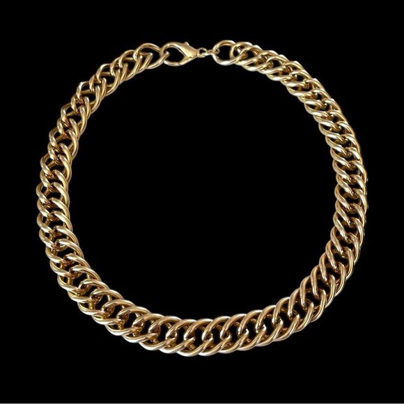 Gold Tone Chunky Curb Chain Necklace - Picture 1 of 4